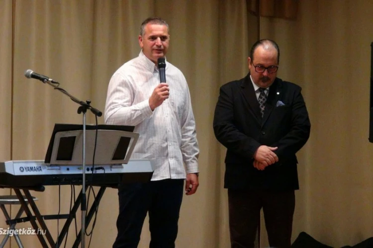idosek-napja-lebeny-2-1538395884.jpg